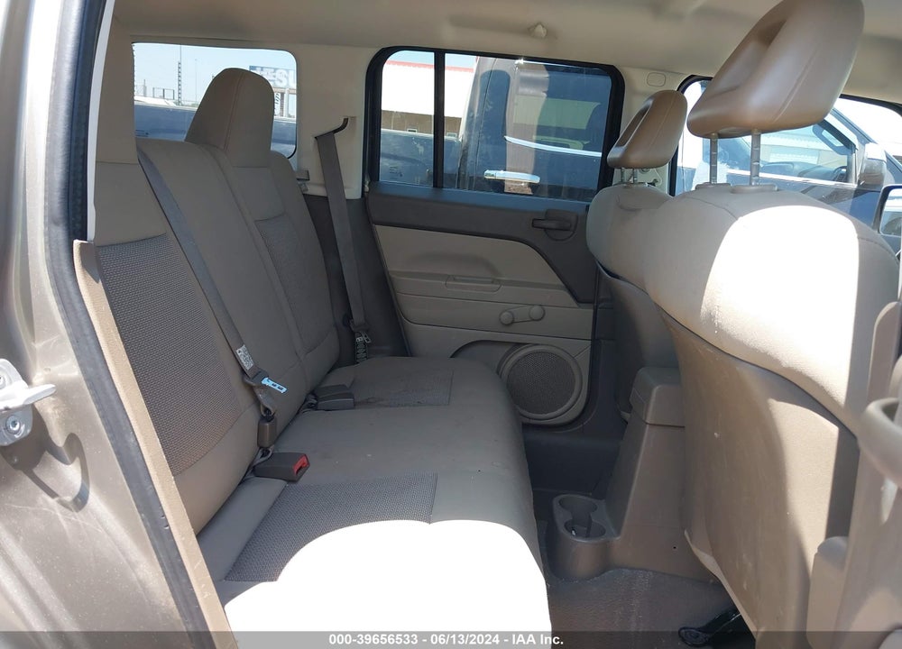2007 JEEP PATRIOT SPORT VIN: 1J8FT28W17D267729