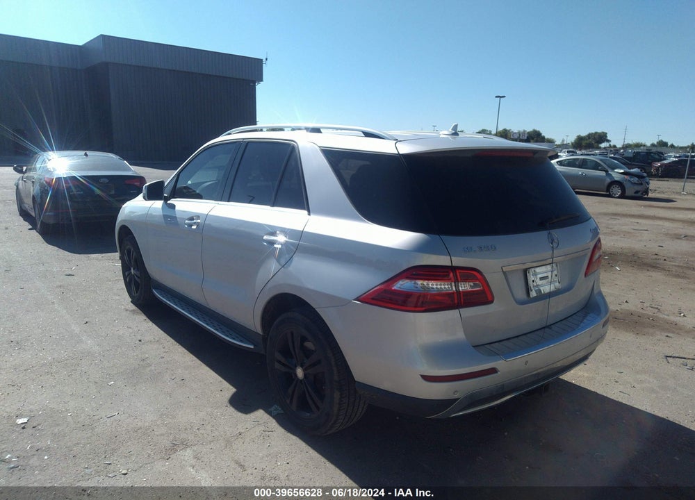 2015 MERCEDES-BENZ ML 350 4MATIC VIN: 4JGDA5HBXFA443630