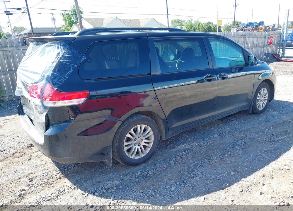 2012 TOYOTA SIENNA XLE V6 8 PASSENGER VIN: 5TDYK3DC6CS244806
