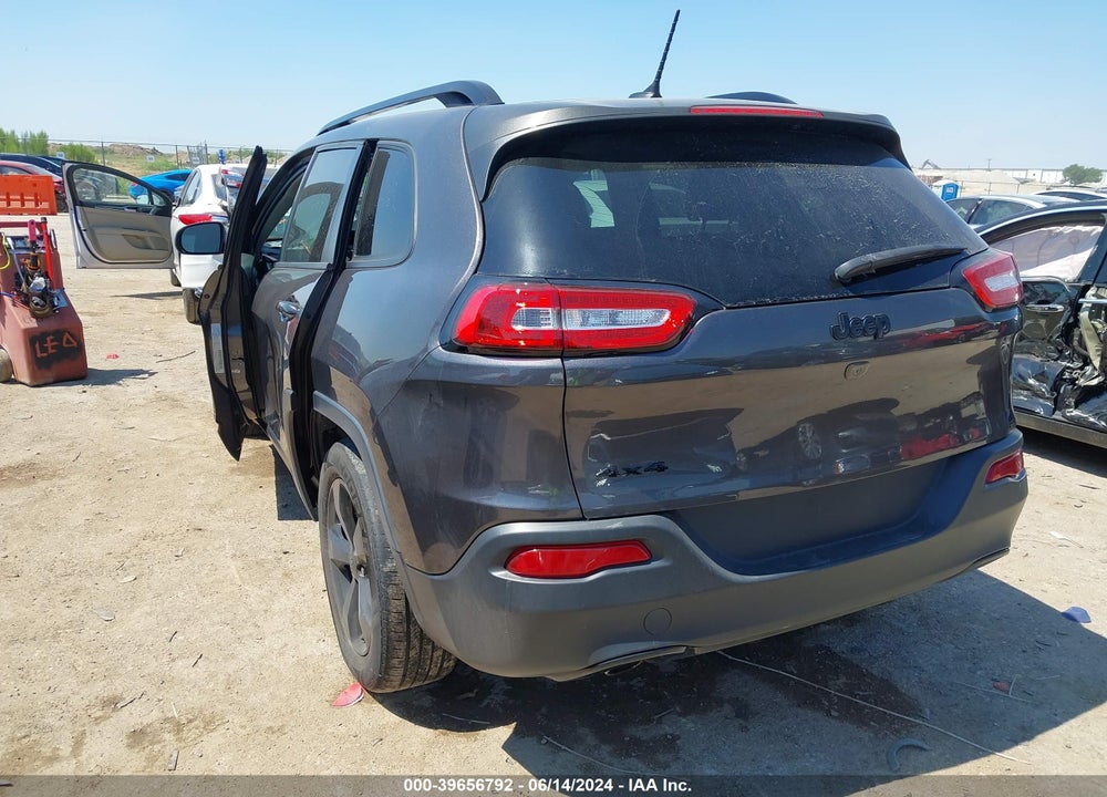 2018 CHEROKEE JEEP  LATITUDE 4X4 VIN: 1C4PJMCB2JD533221