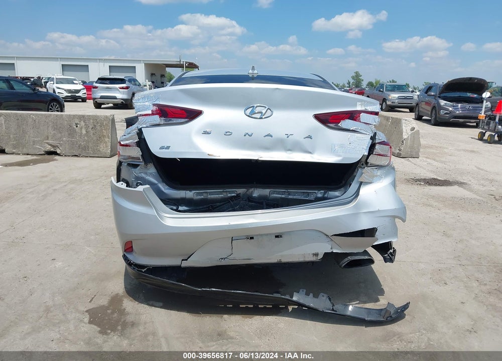 2019 HYUNDAI SONATA SE VIN: 5NPE24AFXKH804256