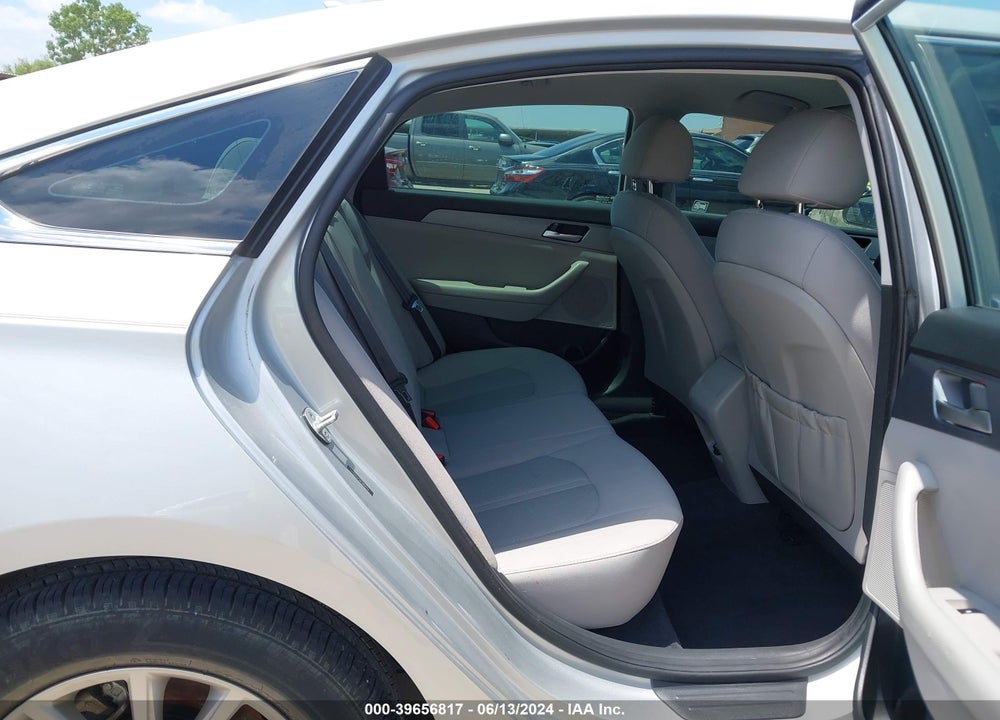 2019 HYUNDAI SONATA SE VIN: 5NPE24AFXKH804256