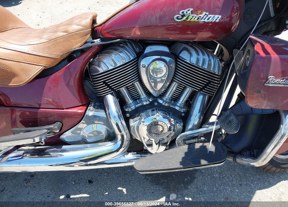 2018 INDIAN MOTORCYCLE CO. ROADMASTER VIN: 56KTRAAA6J3357998