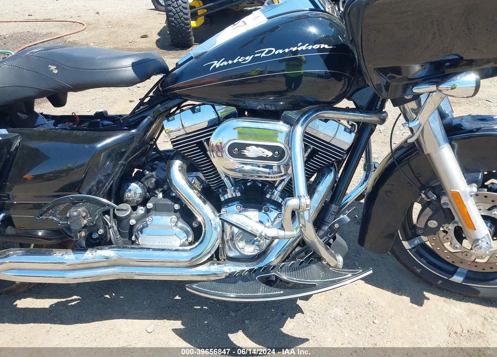 2012 HARLEY-DAVIDSON FLTRX ROAD GLIDE CUSTOM VIN: 1HD1KHM17CB618326