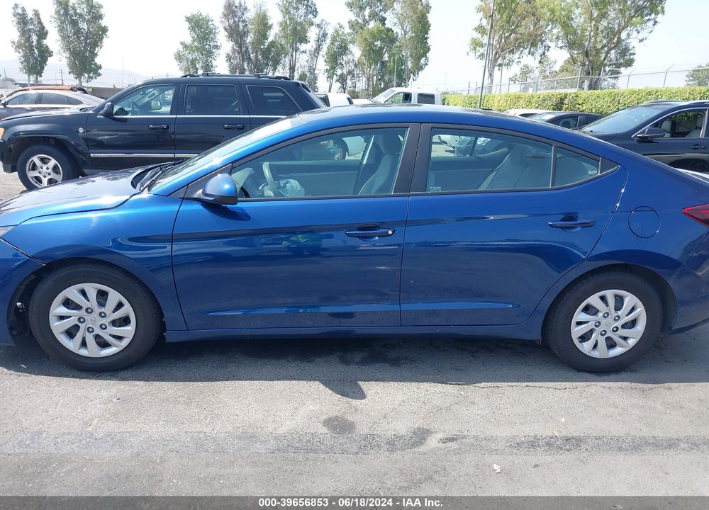 2019 HYUNDAI ELANTRA SE VIN: 5NPD74LF2KH494520