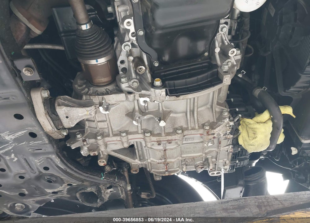 2019 HYUNDAI ELANTRA SE VIN: 5NPD74LF2KH494520