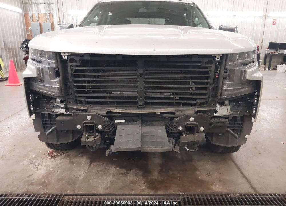 2022 CHEVROLET SILVERADO 1500 LTD 4WD STANDARD BED LT VIN: 1GCUYDET1NZ231271