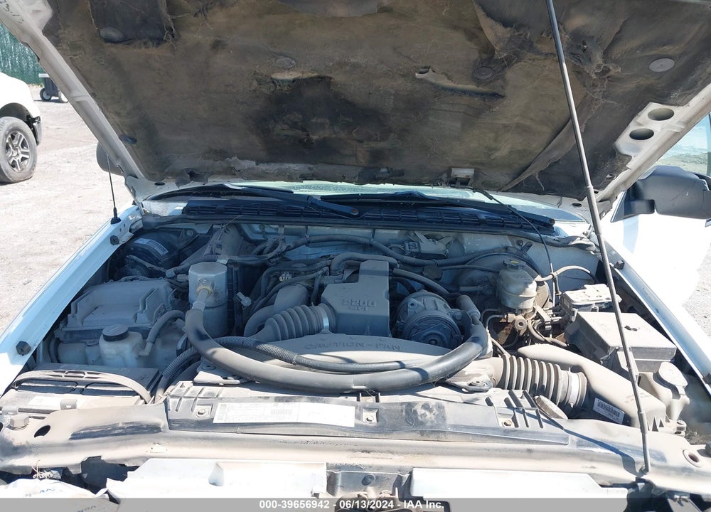 2002 CHEVROLET S-10 VIN: 1GCCS145928258721