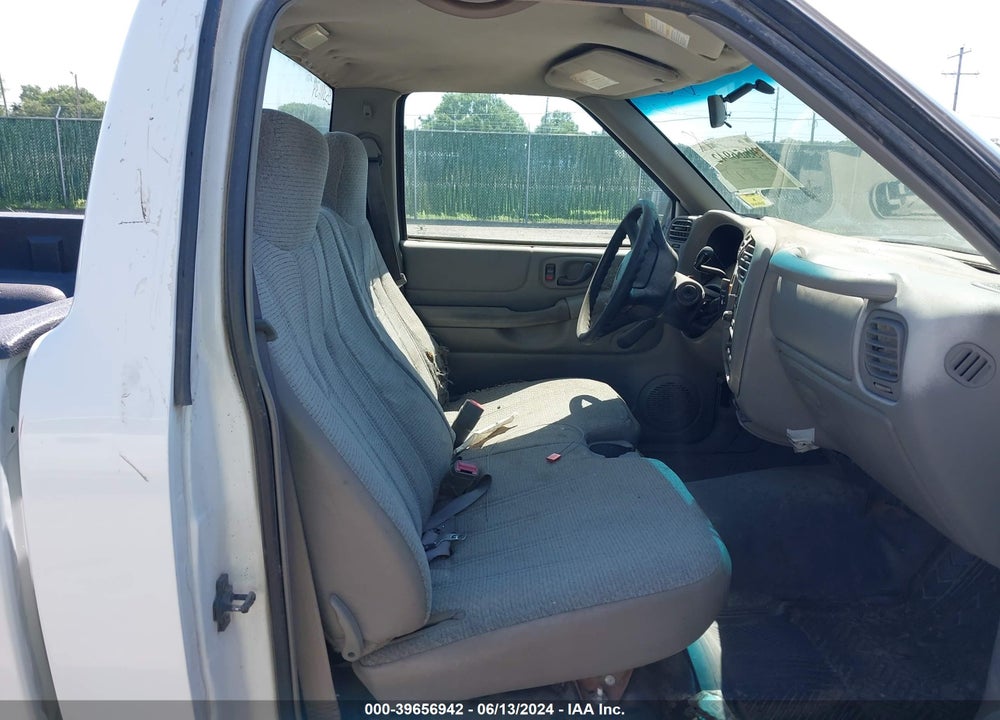 2002 CHEVROLET S-10 VIN: 1GCCS145928258721
