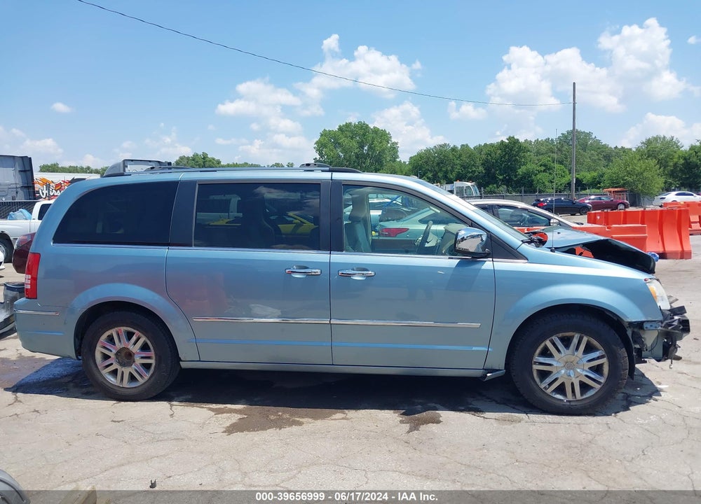 2010 CHRYSLER TOWN & COUNTRY LIMITED VIN: 2A4RR6DXXAR136516