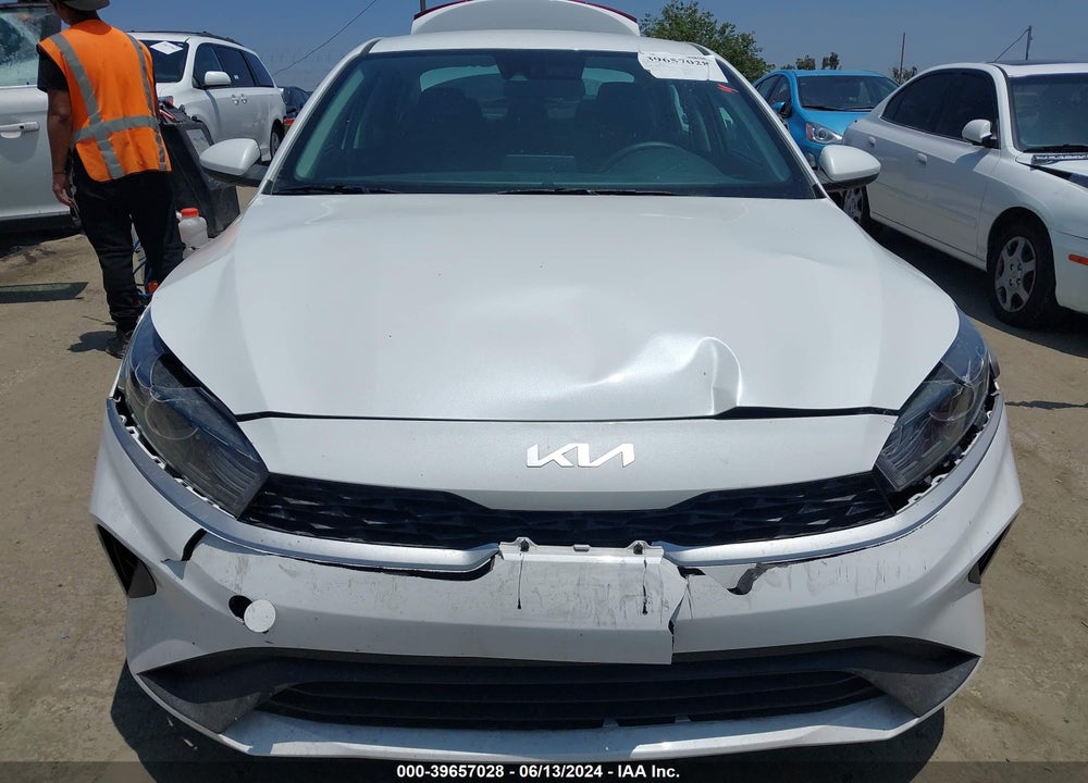 2023 KIA FORTE LXS VIN: 3KPF24AD7PE578370