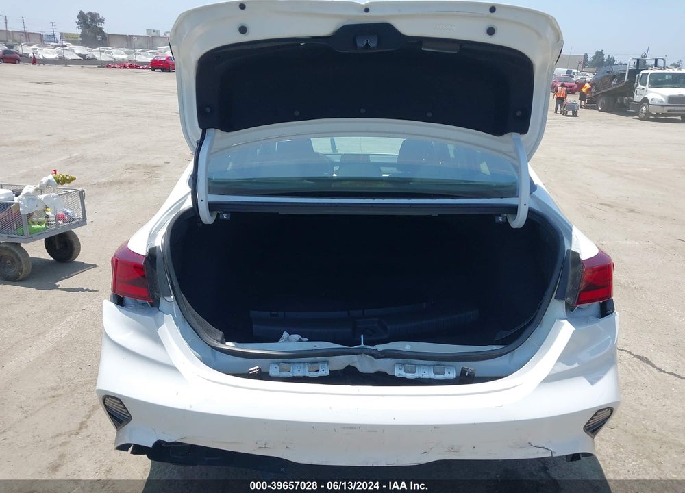 2023 KIA FORTE LXS VIN: 3KPF24AD7PE578370