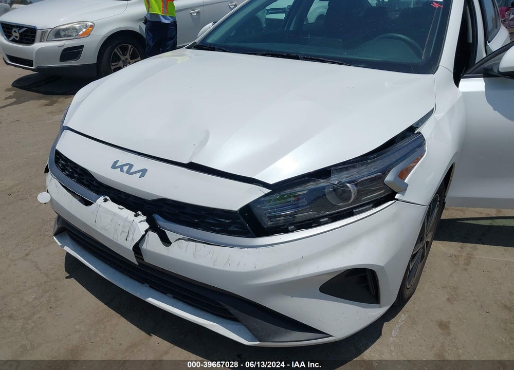 2023 KIA FORTE LXS VIN: 3KPF24AD7PE578370