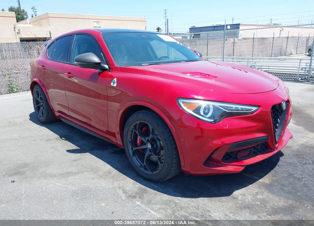 2018 ALFA ROMEO STELVIO QUADRIFOGLIO AWD VIN: ZASFAKEV7J7C18198