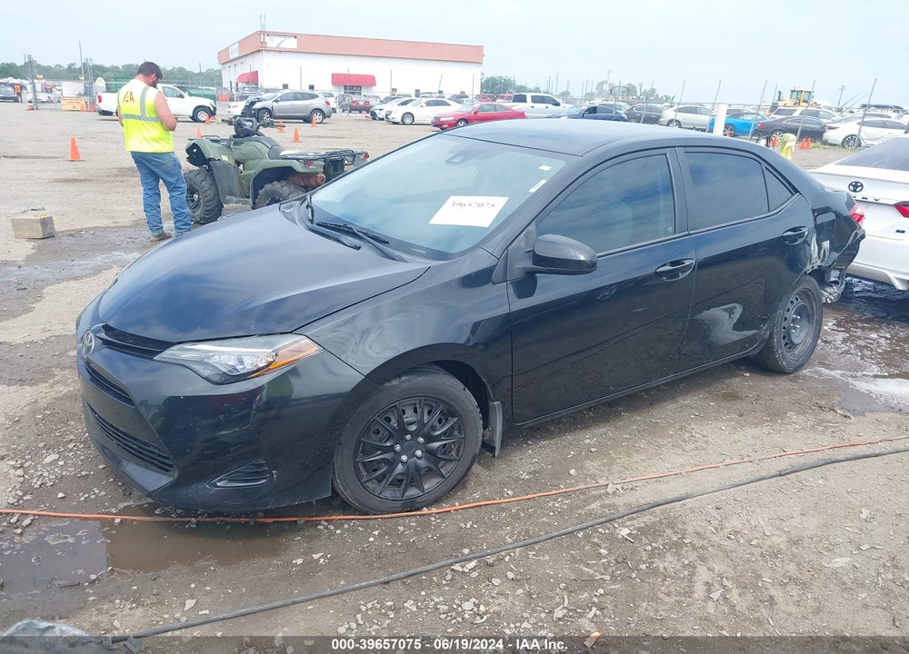 2017 TOYOTA COROLLA LE VIN: 2T1BURHE4HC838891