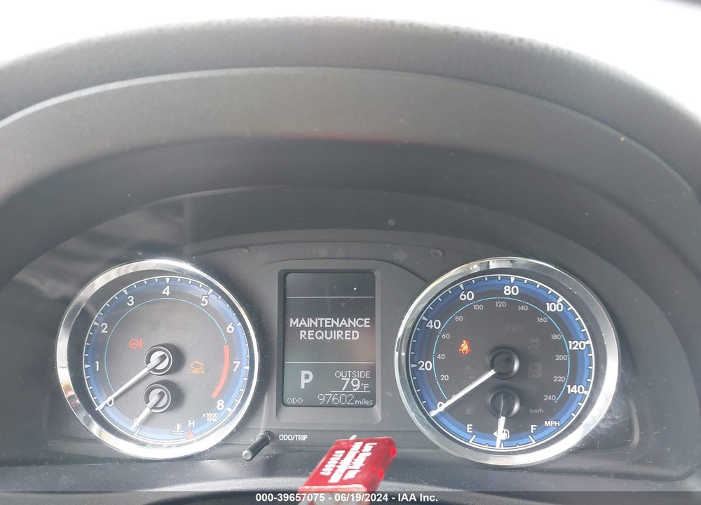 2017 TOYOTA COROLLA LE VIN: 2T1BURHE4HC838891