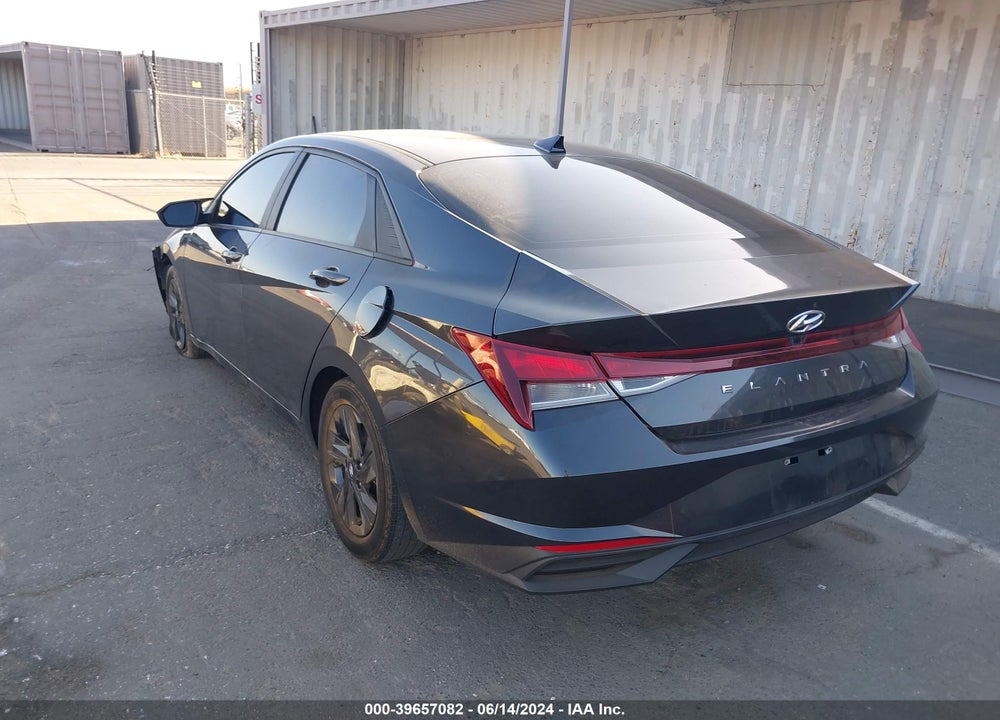 2022 HYUNDAI ELANTRA SEL VIN: 5NPLM4AG2NH066239