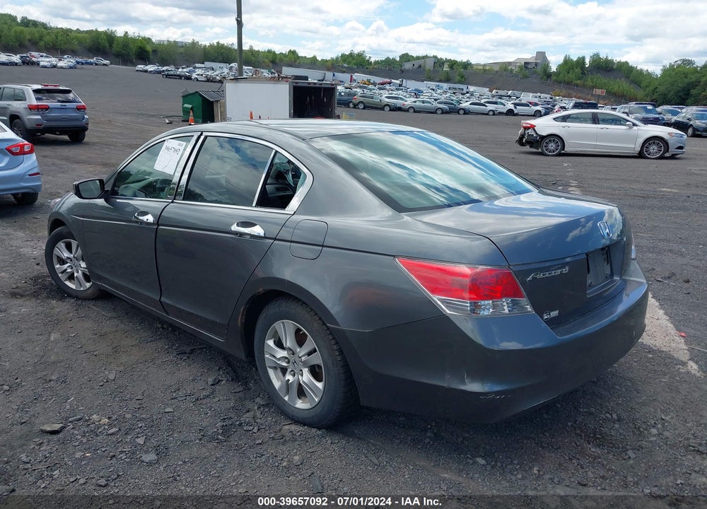 2008 HONDA ACCORD 2.4 LX-P VIN: 1HGCP26478A117192