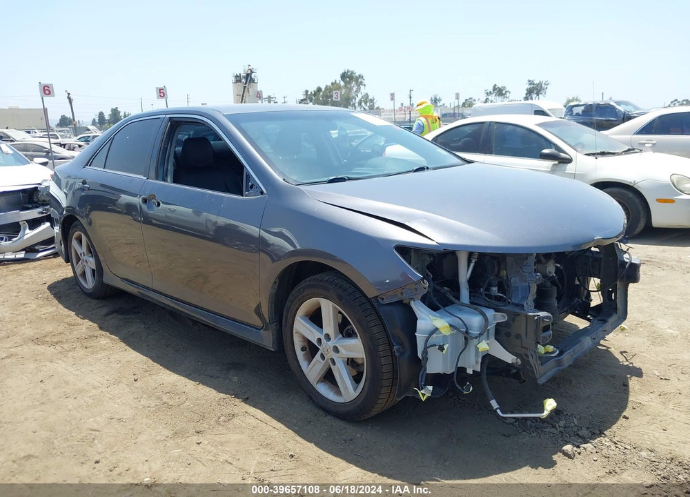 2012 TOYOTA CAMRY SE VIN: 4T1BF1FK2CU176708