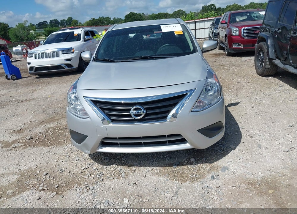 2019 NISSAN VERSA 1.6 SV VIN: 3N1CN7AP4KL829648