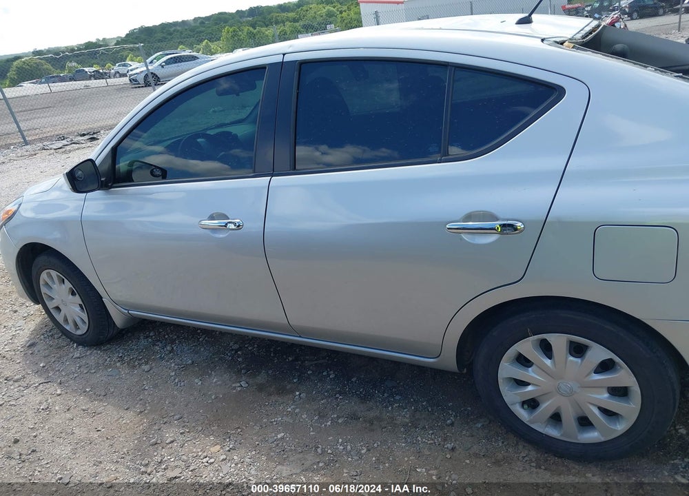2019 NISSAN VERSA 1.6 SV VIN: 3N1CN7AP4KL829648