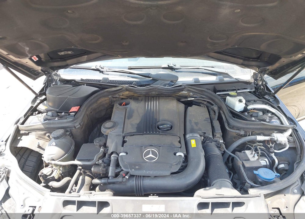 2013 MERCEDES-BENZ C 250 VIN: WDDGF4HB9DR268109