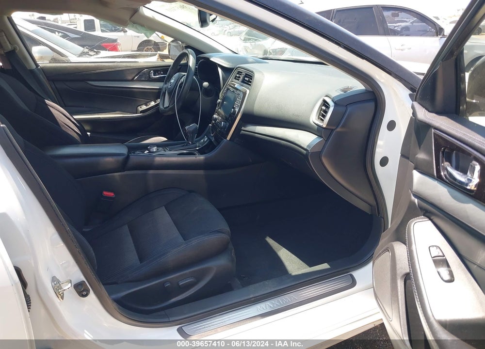 2016 NISSAN MAXIMA 3.5 S VIN: 1N4AA6AP8GC413766