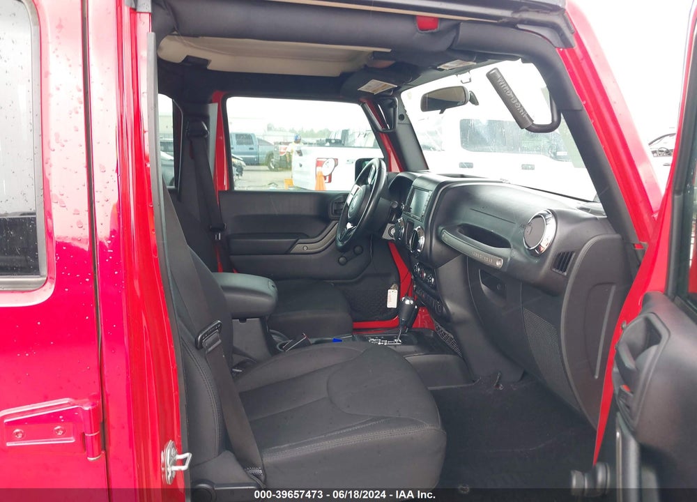 2016 JEEP WRANGLER UNLIMITED SPORT VIN: 1C4BJWDG6GL310629