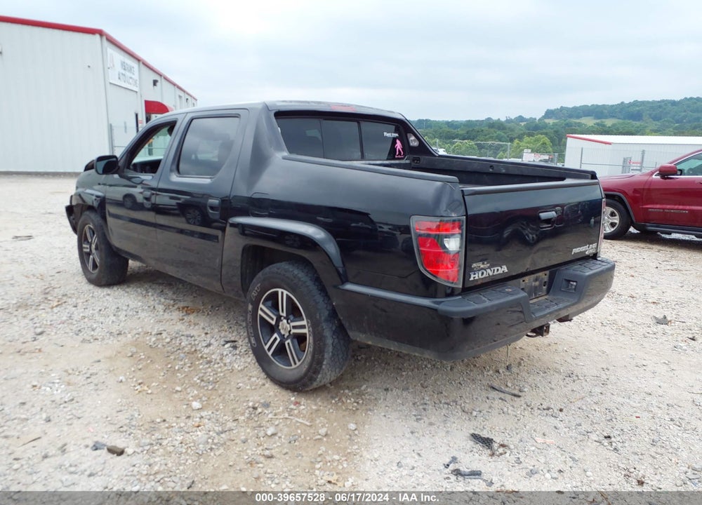2013 HONDA RIDGELINE SPORT VIN: 5FPYK1F77DB008733