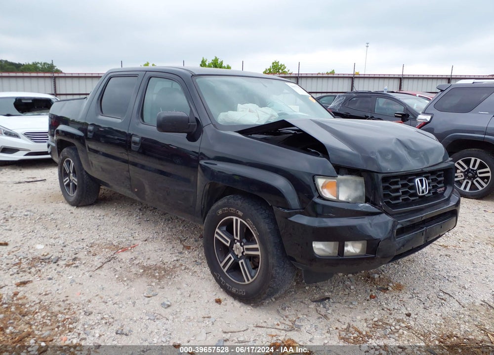 2013 HONDA RIDGELINE SPORT VIN: 5FPYK1F77DB008733
