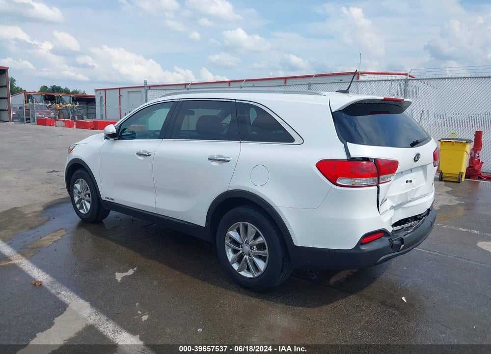 2017 KIA SORENTO 3.3L LX VIN: 5XYPGDA54HG209050