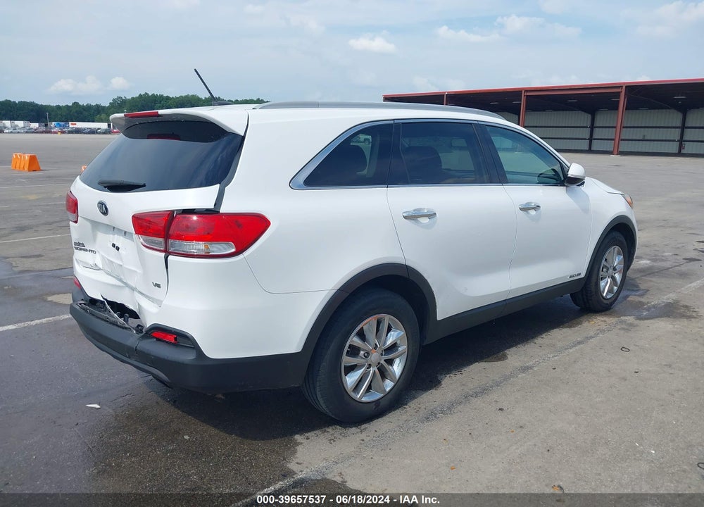 2017 KIA SORENTO 3.3L LX VIN: 5XYPGDA54HG209050