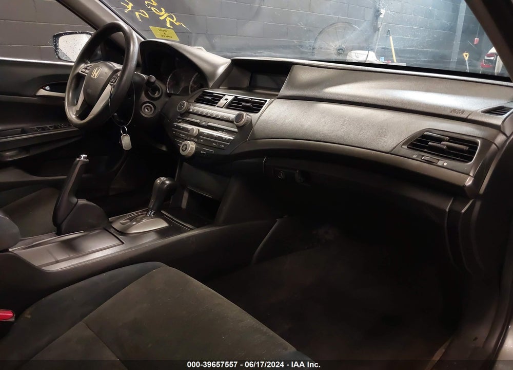 2009 HONDA ACCORD 2.4 LX-P VIN: 1HGCP264X9A171488