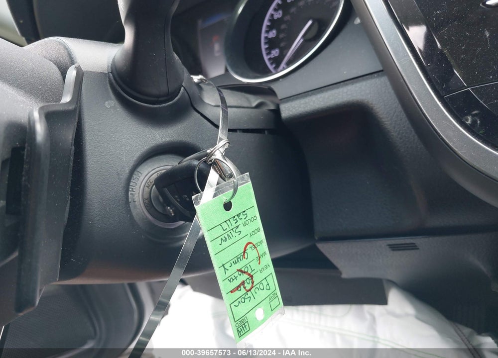 2020 TOYOTA CAMRY SE VIN: 4T1G11AK2LU311522
