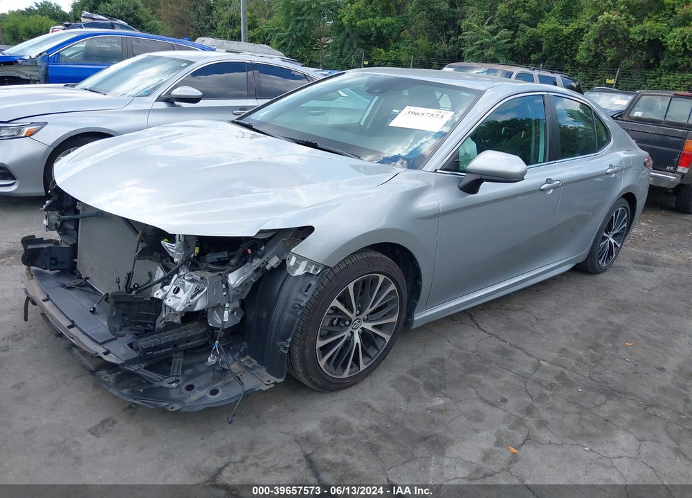 2020 TOYOTA CAMRY SE VIN: 4T1G11AK2LU311522