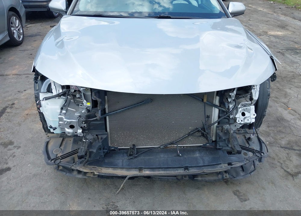 2020 TOYOTA CAMRY SE VIN: 4T1G11AK2LU311522