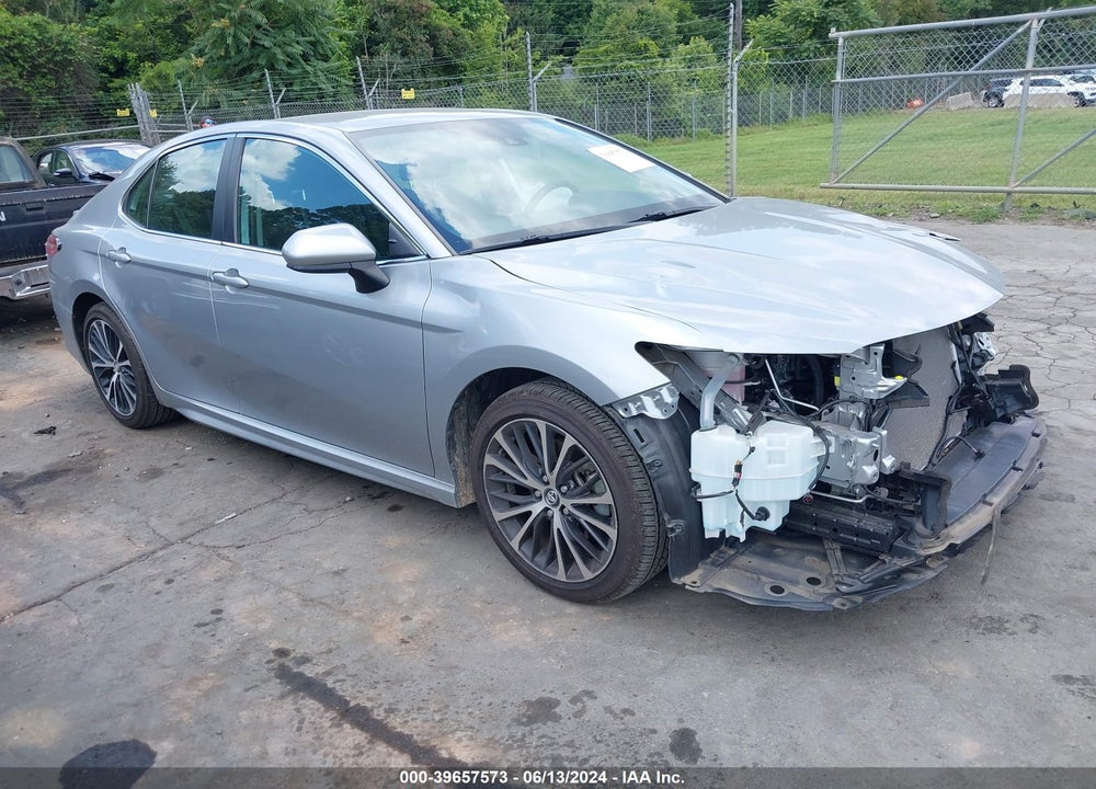 2020 TOYOTA CAMRY SE VIN: 4T1G11AK2LU311522