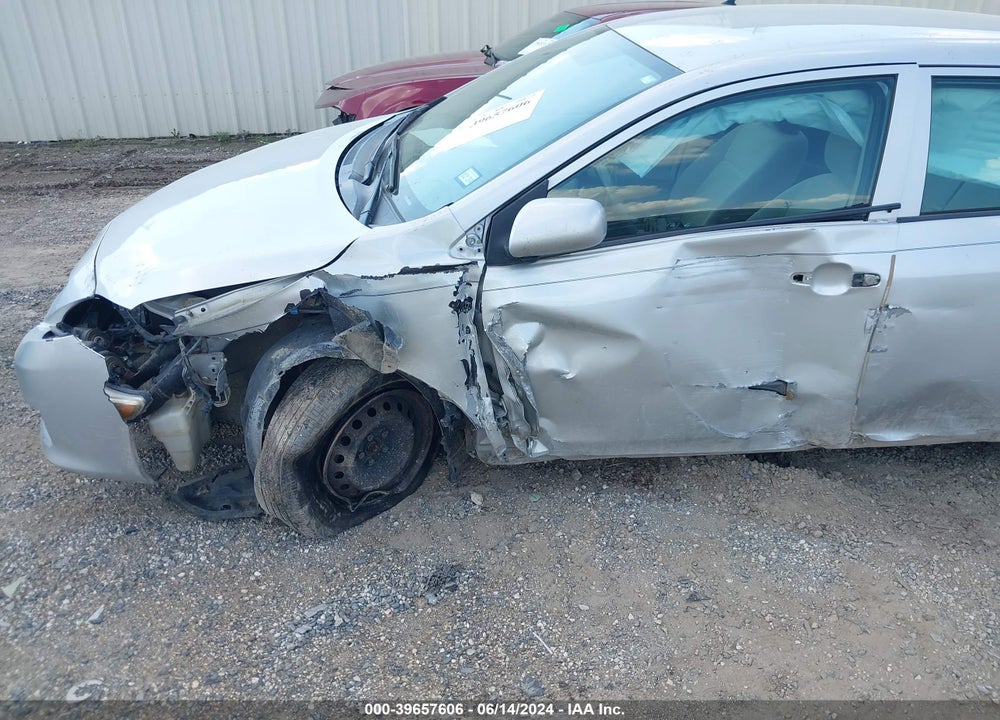 2009 TOYOTA COROLLA LE VIN: 1NXBU40E59Z127585
