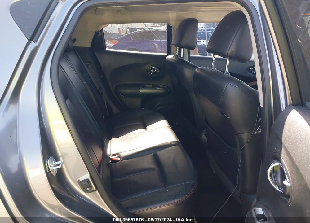 2015 NISSAN JUKE VIN: JN8AF5MR4FT509772