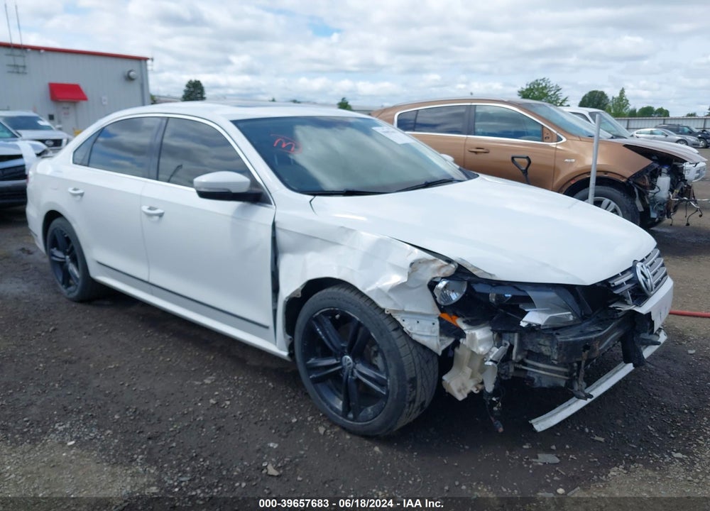 2013 VOLKSWAGEN PASSAT 2.0L TDI SE VIN: 1VWBN7A37DC119760
