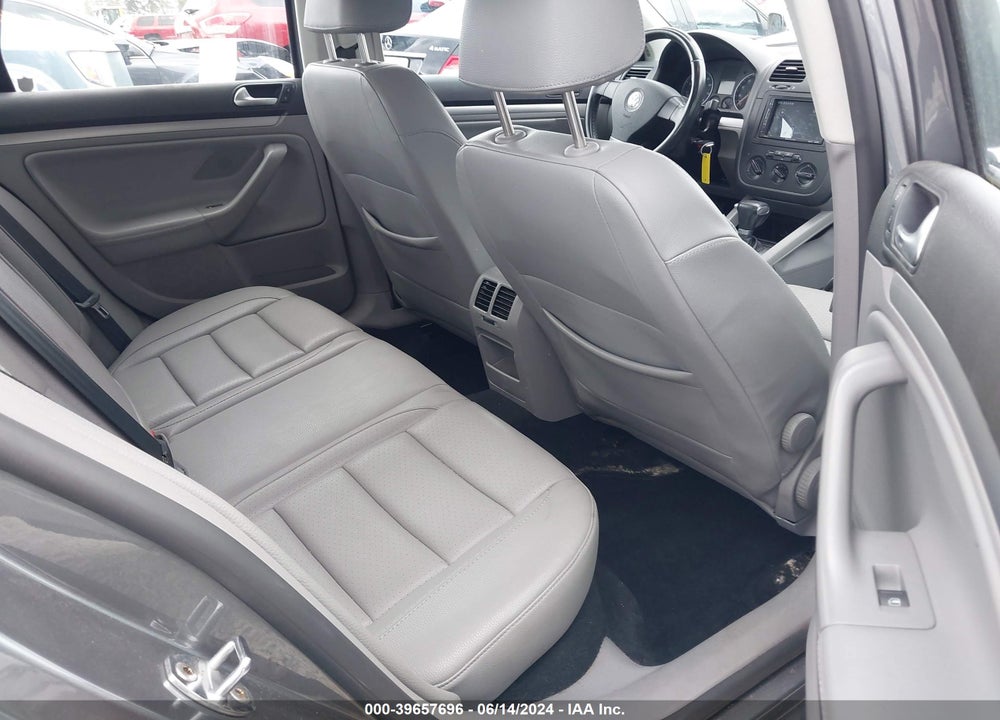 2008 VOLKSWAGEN JETTA SE/SEL VIN: 3VWRM71K38M193187