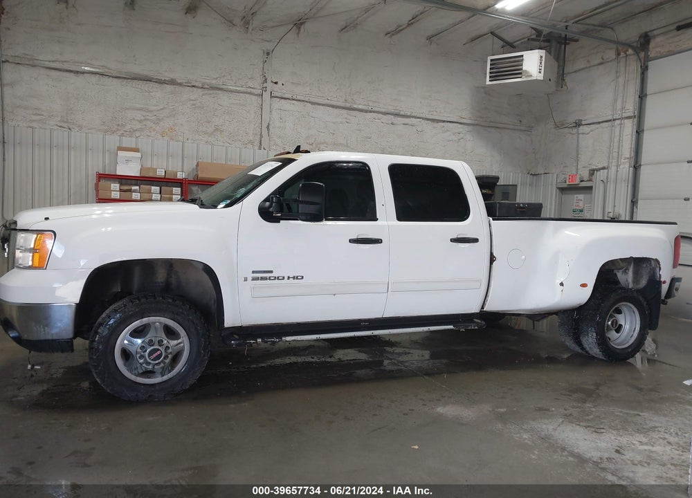 2008 GMC SIERRA 3500HD SLE1 VIN: 1GTJK33618F142995