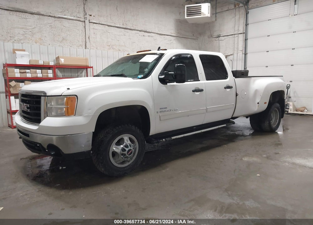 2008 GMC SIERRA 3500HD SLE1 VIN: 1GTJK33618F142995
