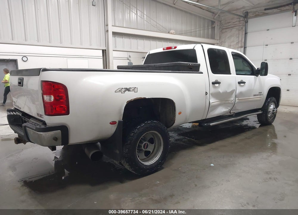 2008 GMC SIERRA 3500HD SLE1 VIN: 1GTJK33618F142995
