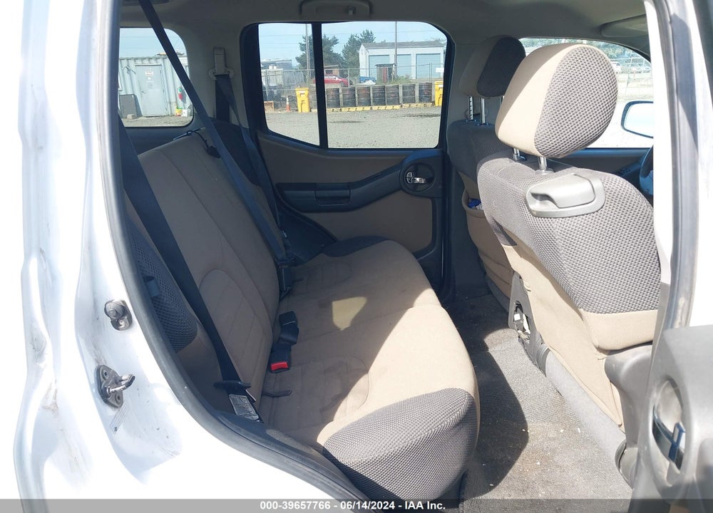 2007 NISSAN XTERRA S VIN: 5N1AN08W07C525711