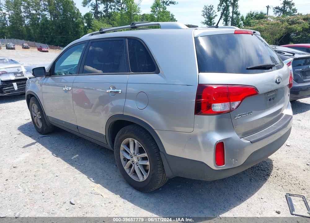 2014 KIA SORENTO LX VIN: 5XYKT4A65EG456913