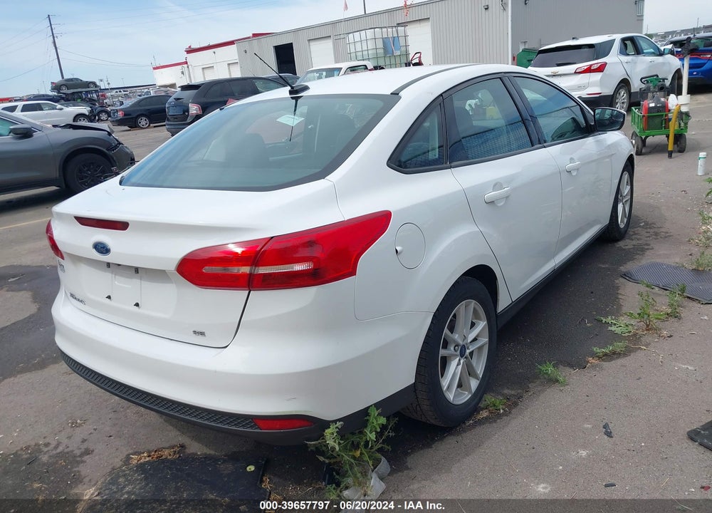 2018 FORD FOCUS SE VIN: 1FADP3F26JL272453