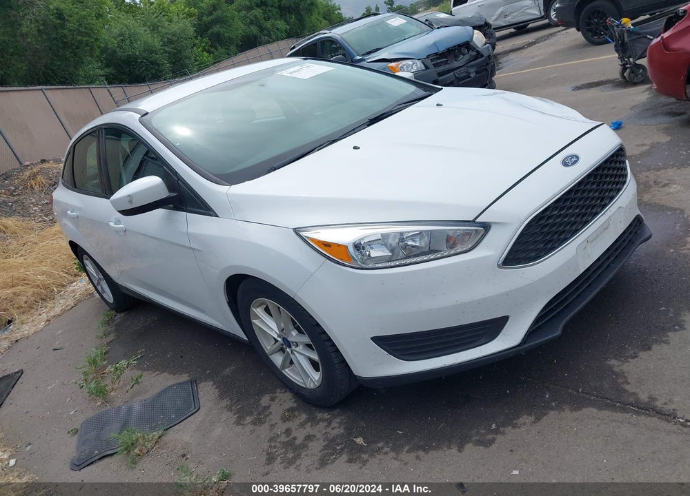 2018 FORD FOCUS SE VIN: 1FADP3F26JL272453
