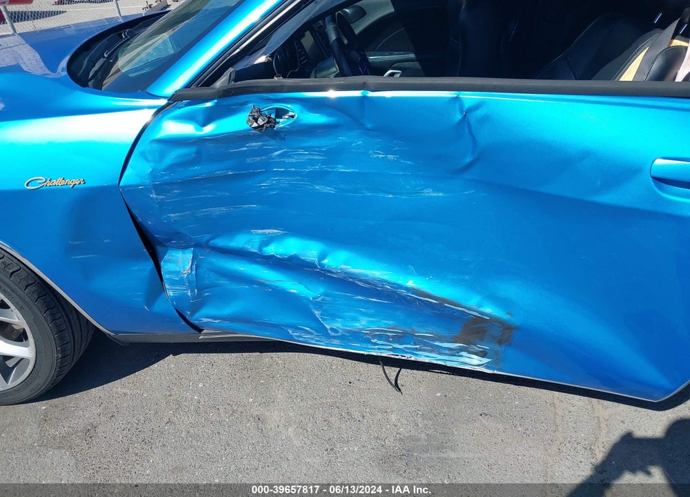 2015 DODGE CHALLENGER SXT PLUS VIN: 2C3CDZBGXFH775429