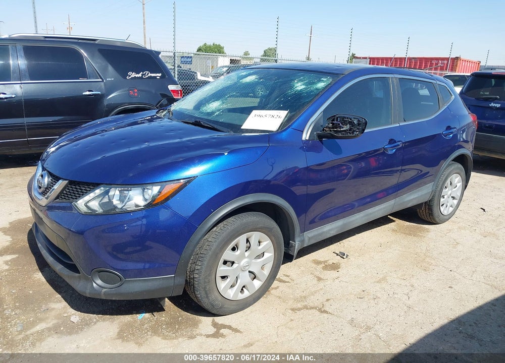 2018 NISSAN ROGUE SPORT S VIN: JN1BJ1CPXJW103447